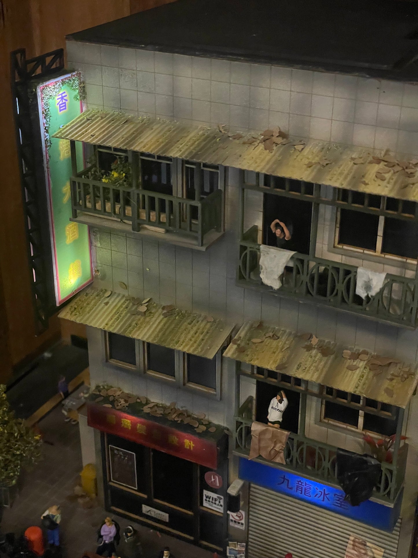 1/64 HONG KONG Street LIGHTING SENSOR DIORAMA