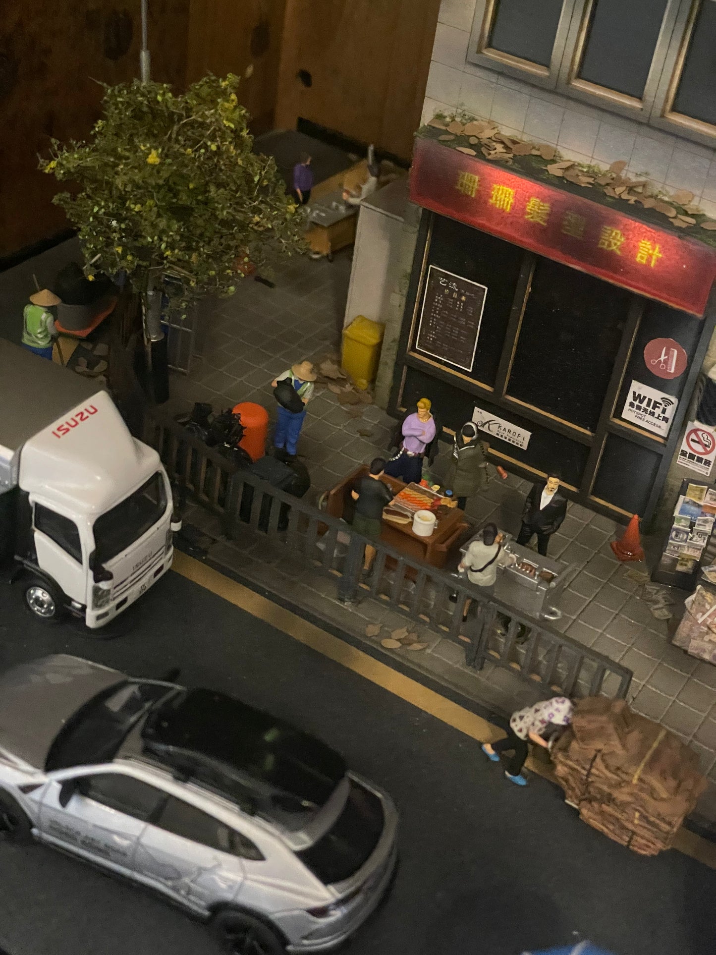 1/64 HONG KONG Street LIGHTING SENSOR DIORAMA