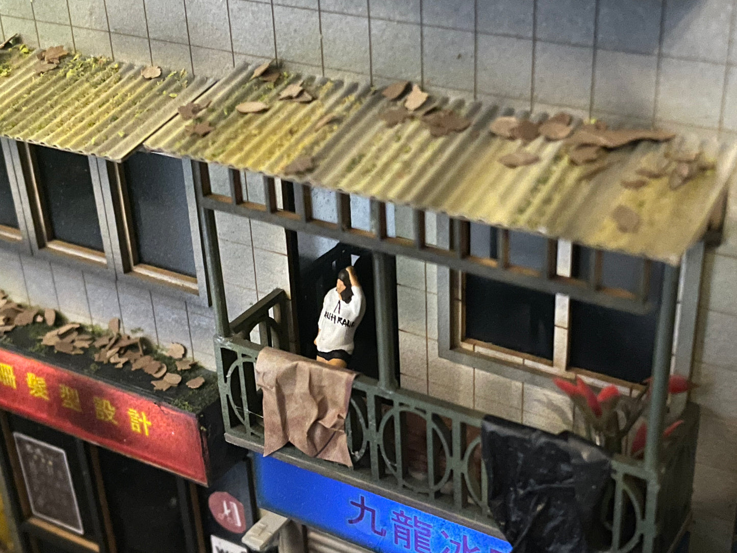 1/64 HONG KONG Street LIGHTING SENSOR DIORAMA