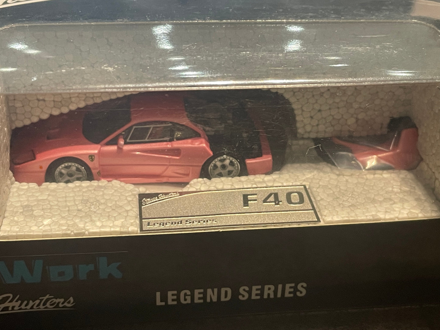 Stance Hunters SH 1/64 Classic supercar series F40 LM diecast Model - Pink