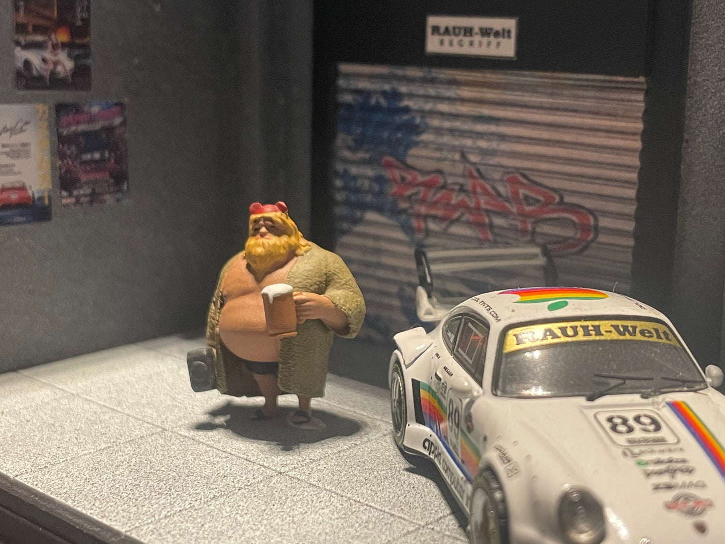 JMG164MINIATURES - 1/64 SCALE FIGURE , RESIN MINI FIGURE , MINIATURES ( 1 ) - MODEL CARS UK