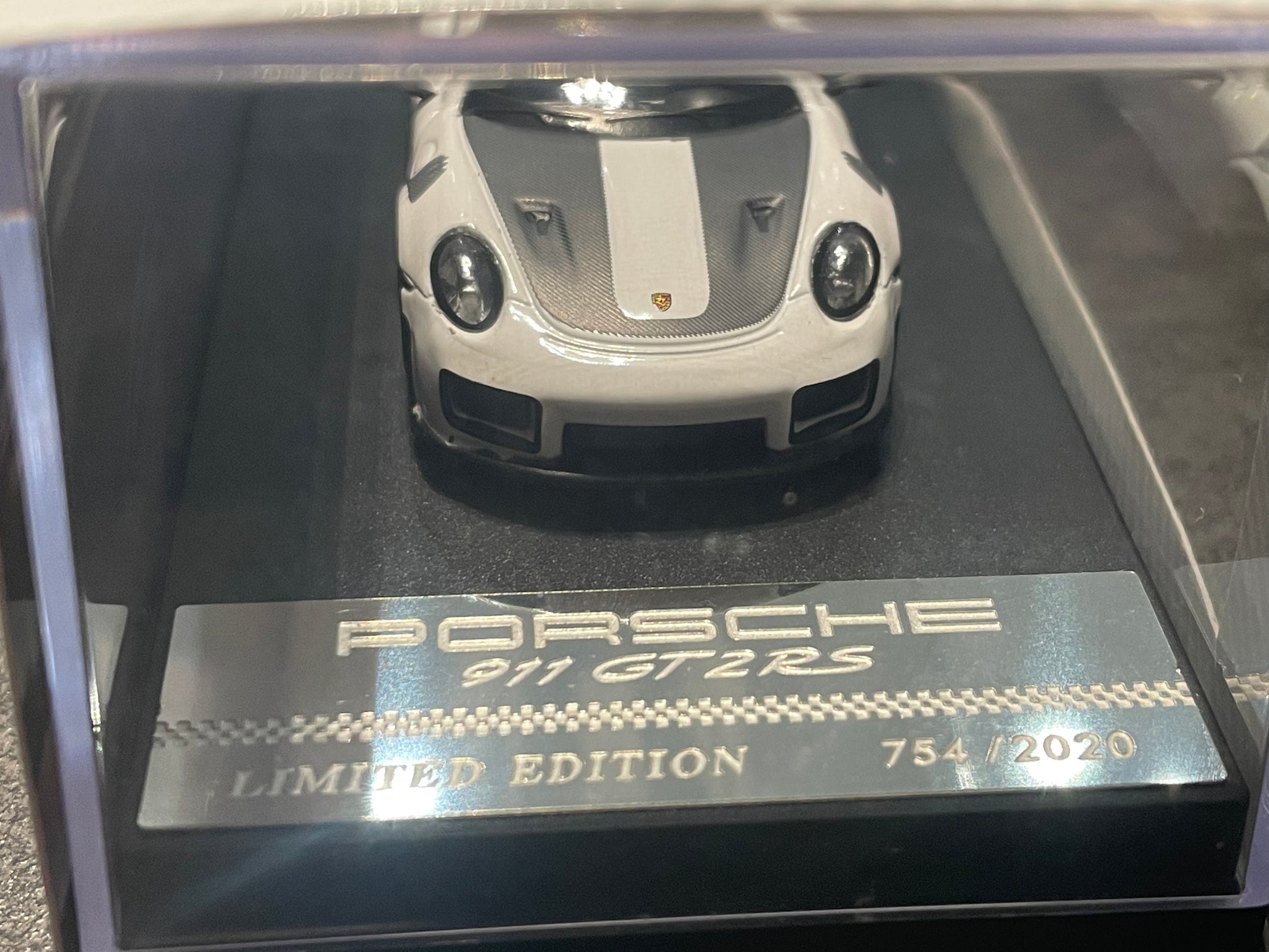 1/64 PORSCHE 911 GT2 RS LIMITED EDITION - WHITE - MODEL CARS UK