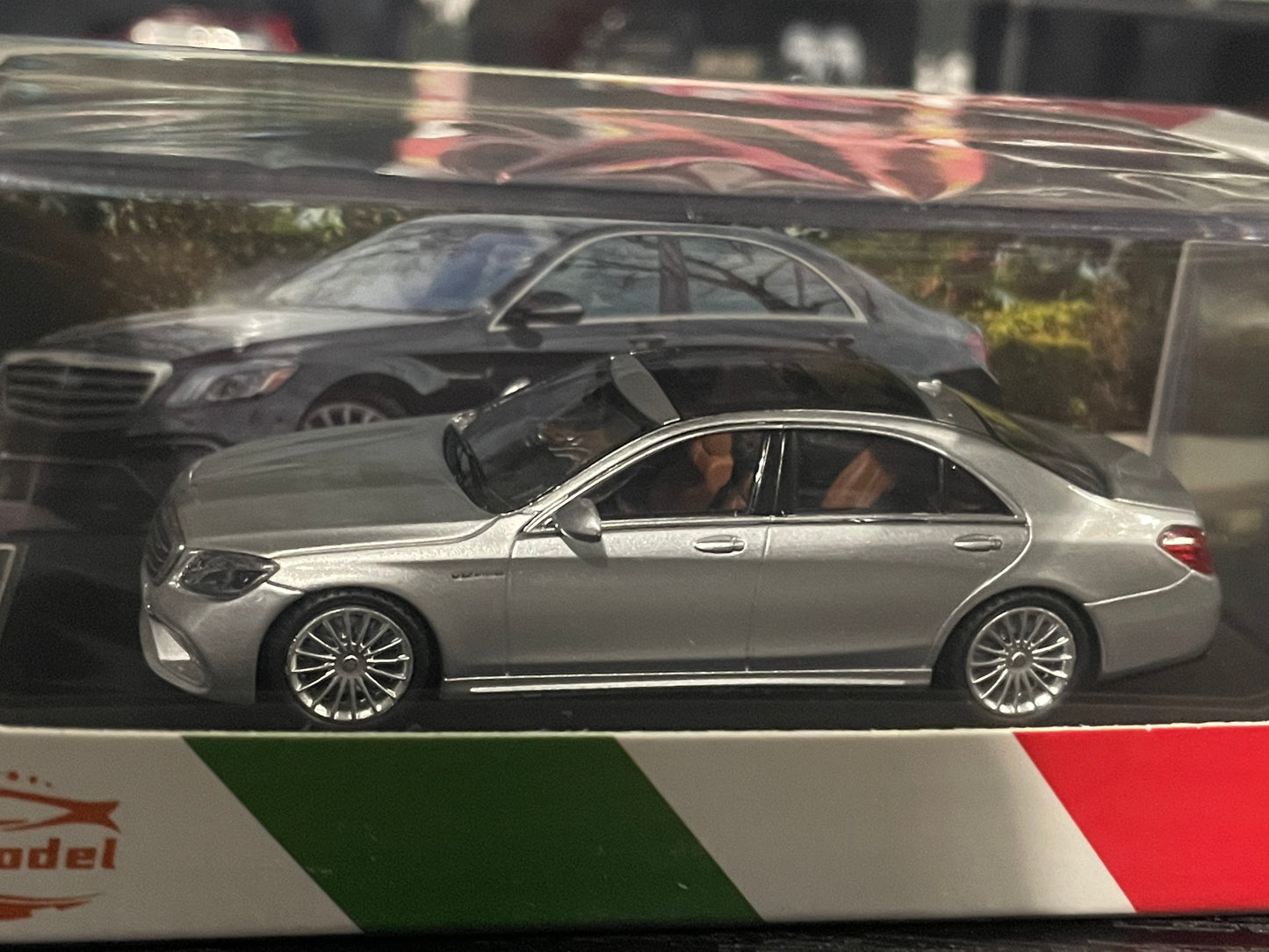 King model x Fine Model - 1:64 Mercedes-Benz S65 W222 alloy car model - SILVER