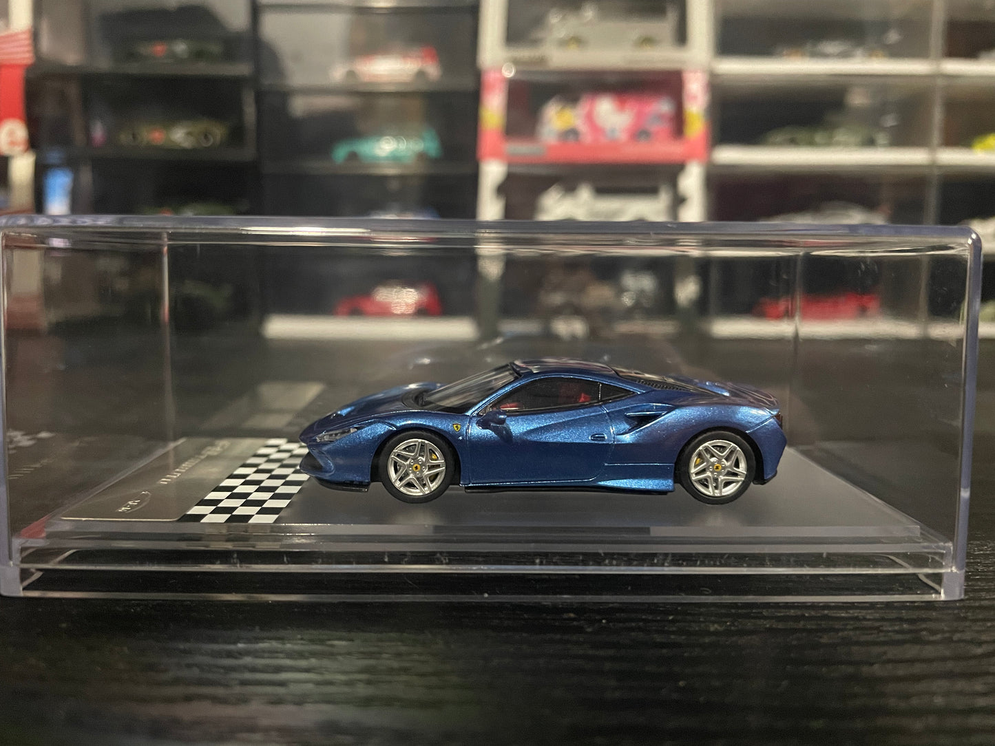 XF Model - 1/64 Ferrari F8 Tributo diecast model - METALLIC BLUE