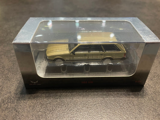 DCT - 1/64 Peugeot 505SW (LHD) diecast model - Light gold