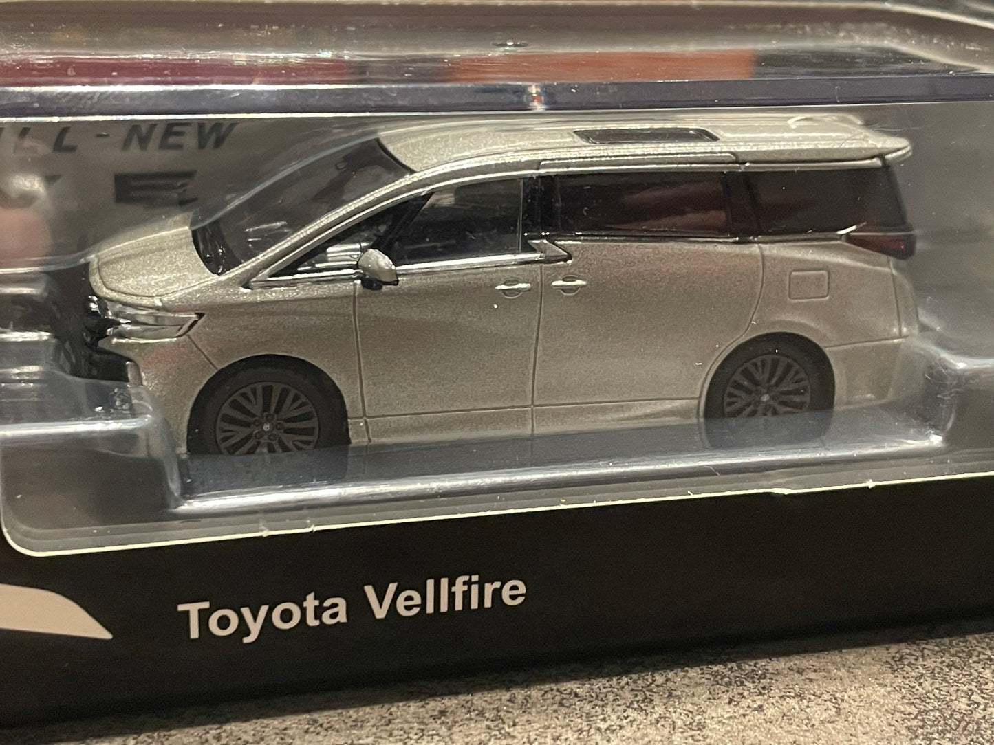 Model 1 - 1/64 Toyota Vellfire diecast model car - silver:Crown logo - LHD