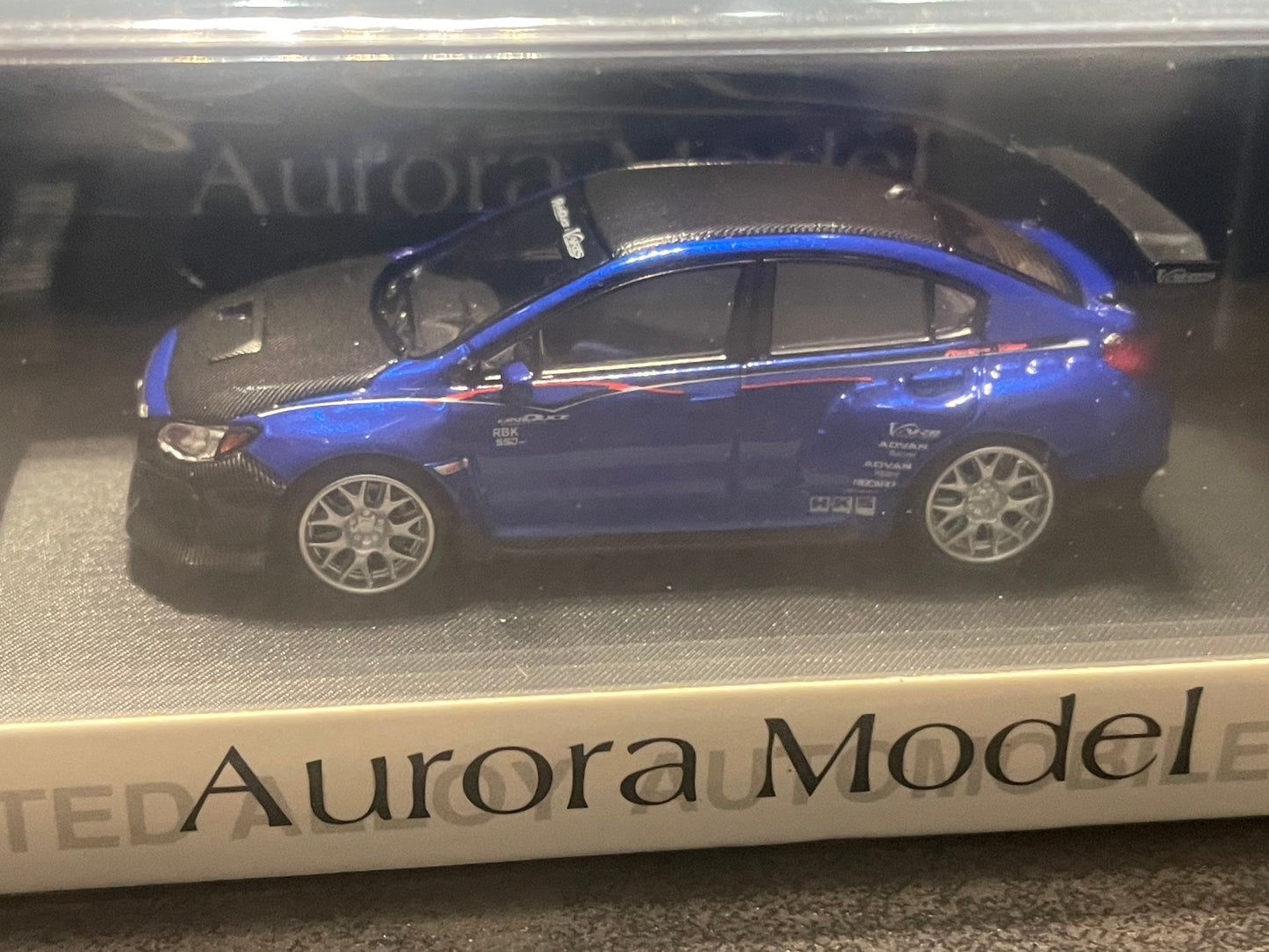 [PRÉCOMMANDE] Modèle Aurora AM 1:64 Subaru WRX STI modèle moulé sous pression - Bleu métallisé ordinaire