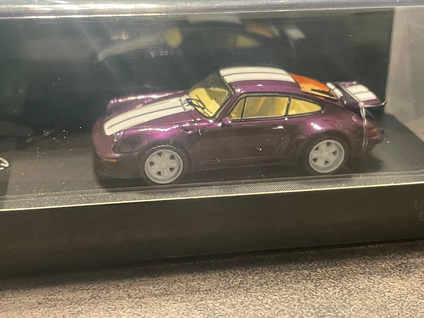 Aircooled Diecast - 1/64 Singer Turbo Study 930 pearl purple diecast model car