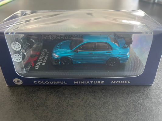 [PRÉCOMMANDE] MODÈLE CM 1/64 - Misubishi Lancer Evoix Bleu métallisé/CM64-EVOIX-10BL