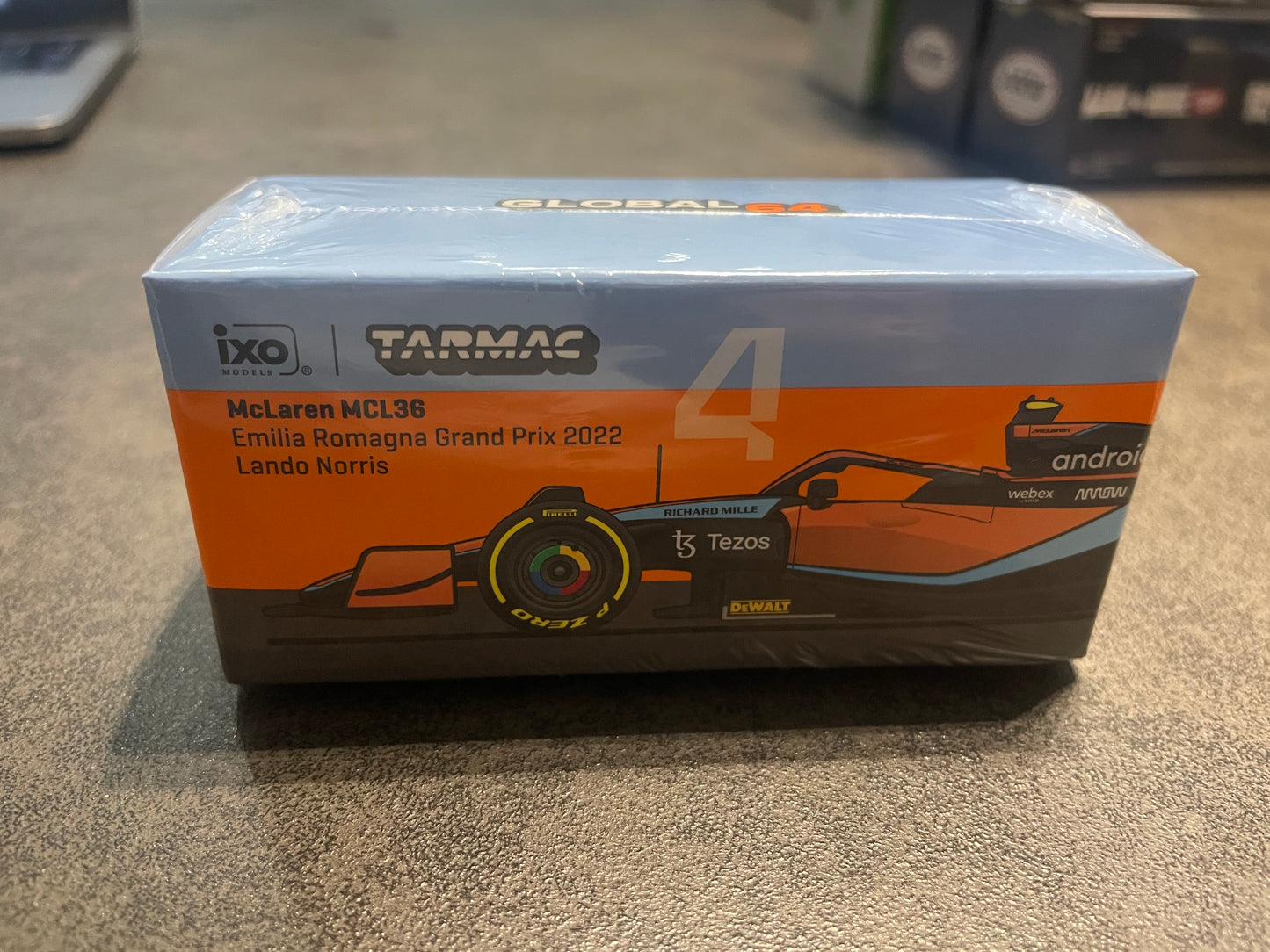 Tarmac Works - McLaren MCL36 Emilia Romagna Grand Prix 2022 Lando Norris Diecast Scale Model Car - T64G-F041-LN1