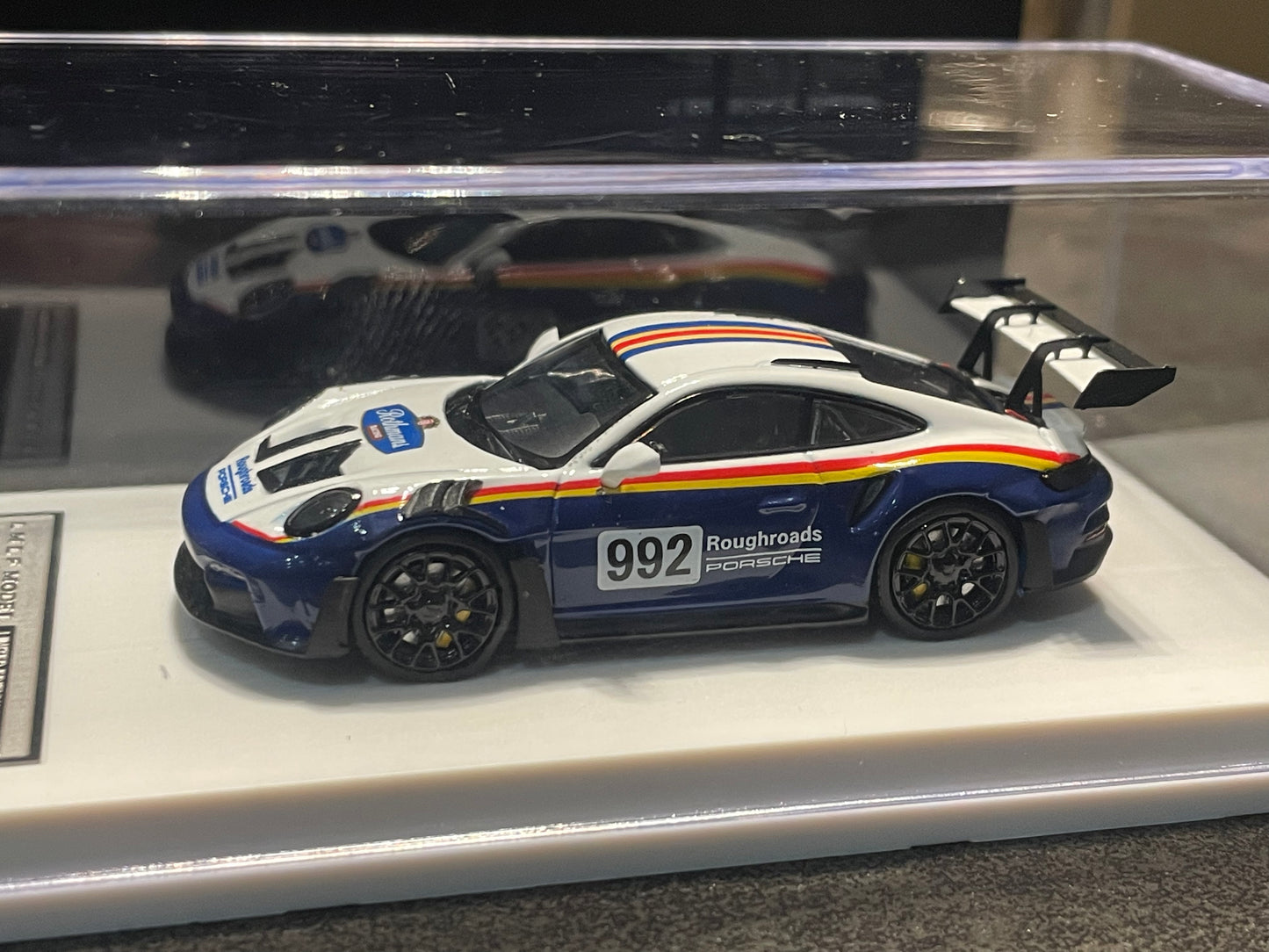 LMLF - 1:64 Porsche 911 992 GT3 RS diecast model car - Rothmans #992