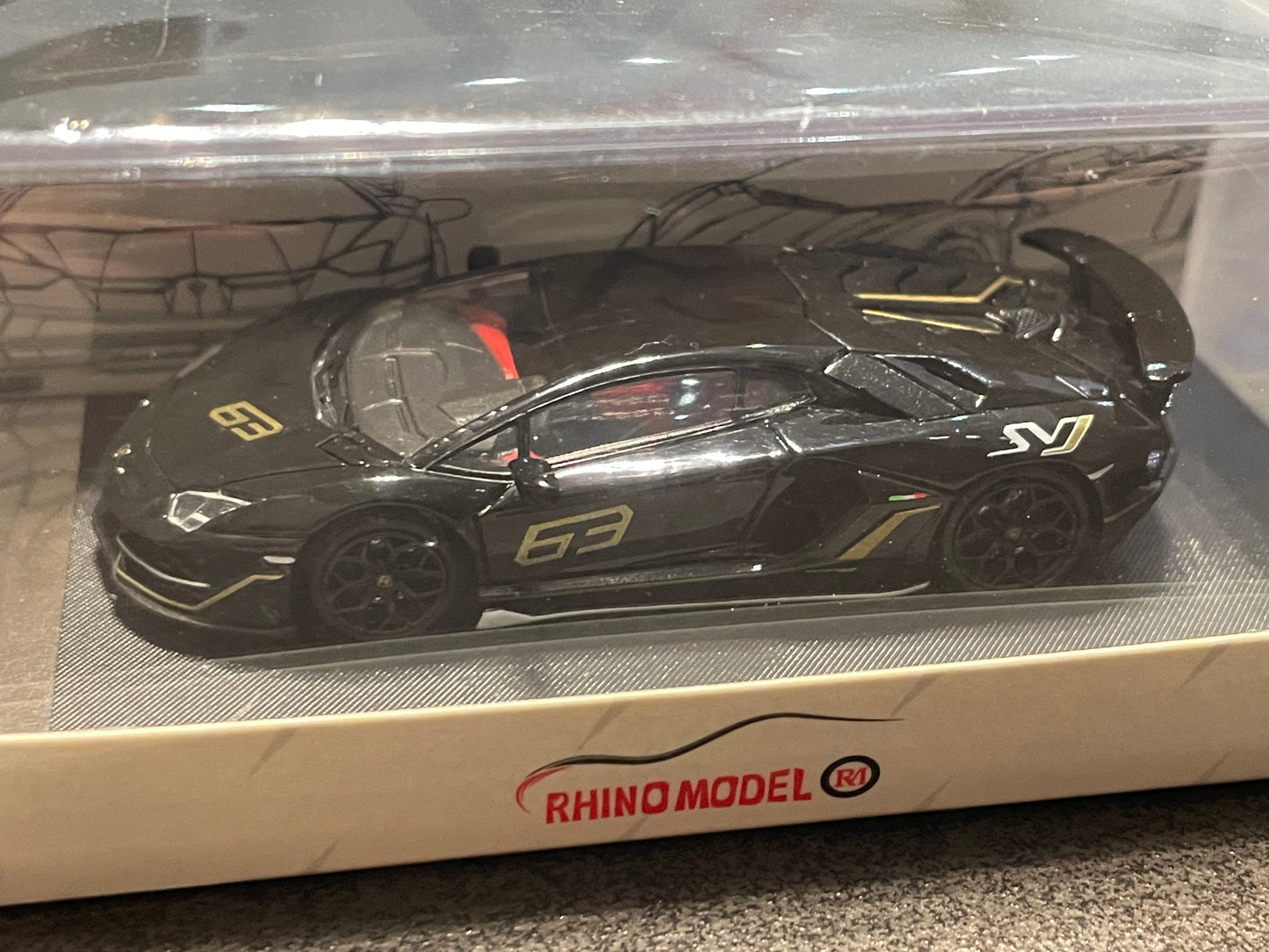 Rhino Model RM - 1/64 Lamborghini Aventador svj 63 diecast model