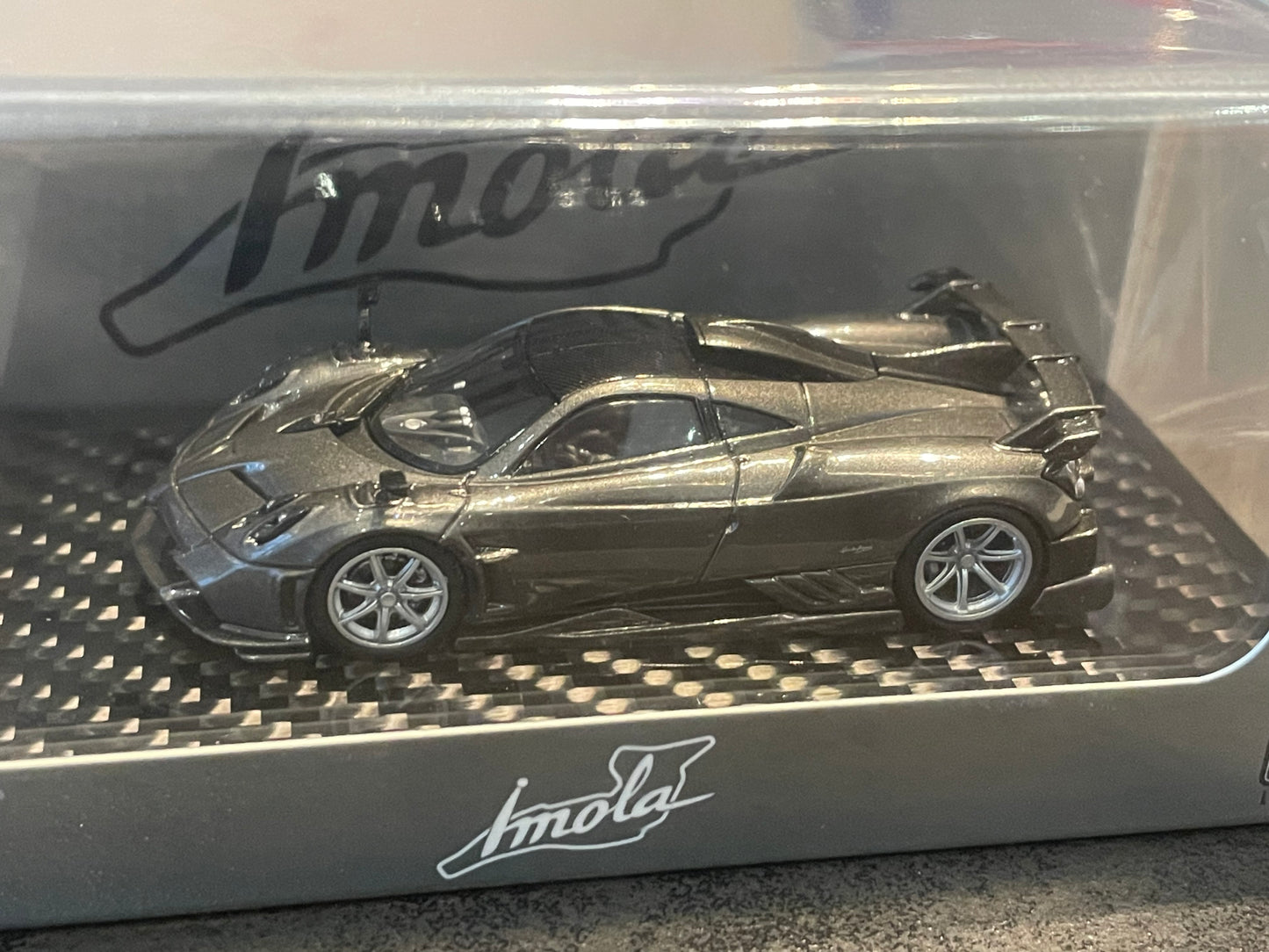 LCD - 1/64 Pagani Imola diecast model (Pagani genuine authorized products) - metallic gray