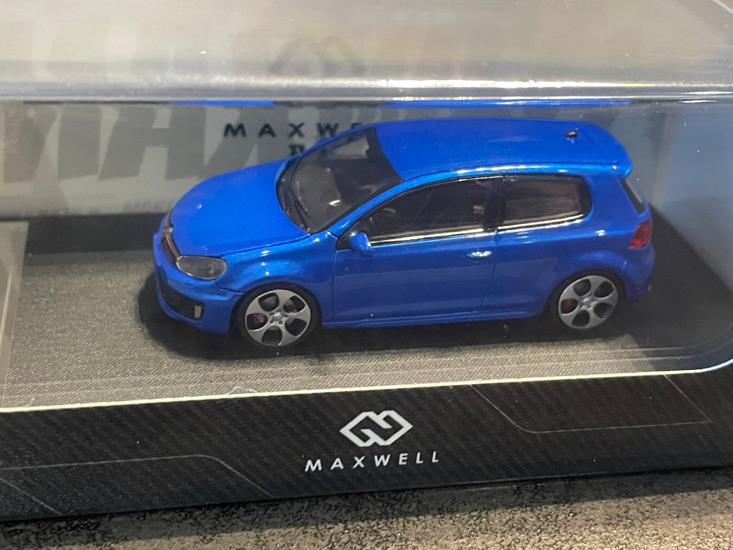 Maxwell - 1:64 GOLF GTI MK6 Diecast model car - Blue ordinary