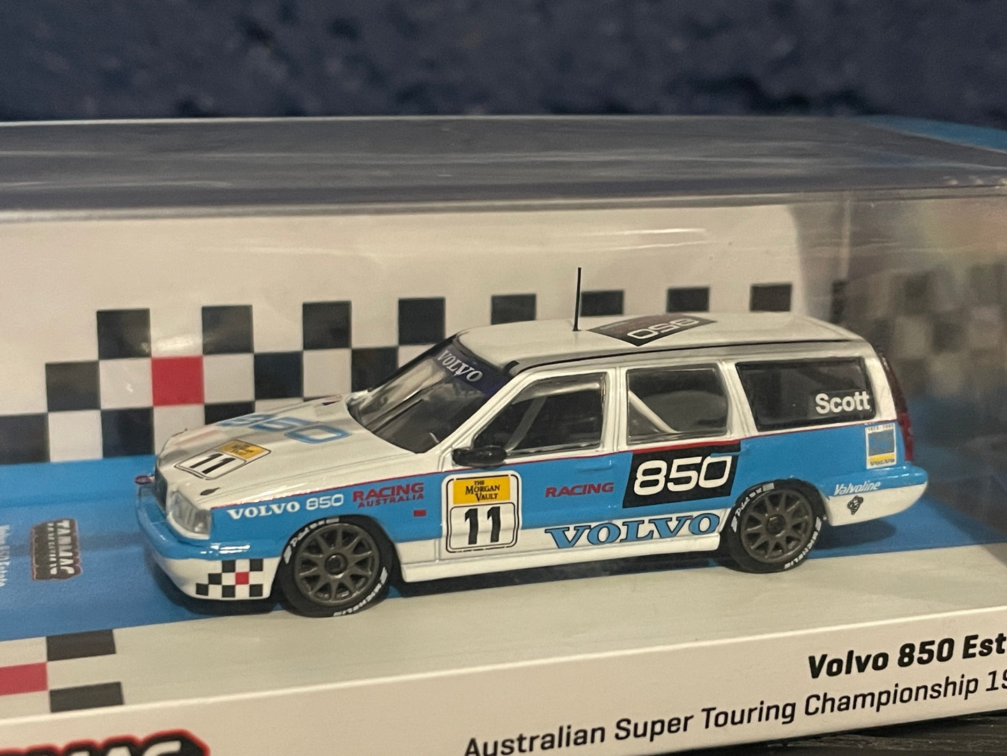 Tarmac Works - Volvo 850 Estate Australian Super Touring Championship 1995 Diecast Scale Model Car - T64-039-95ASTC11