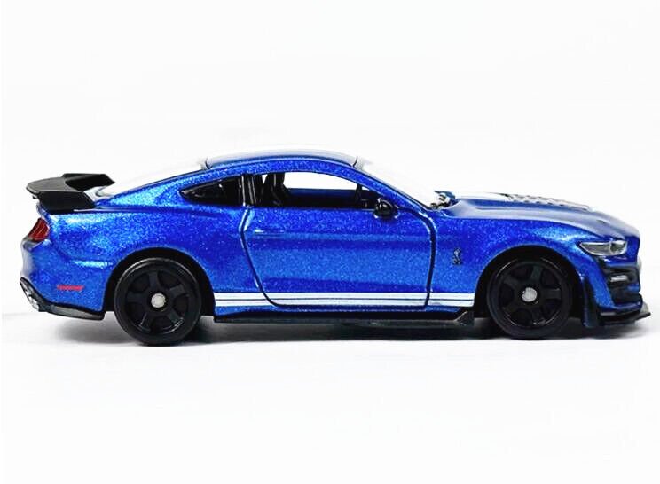 Bburago - 1:64 Mustang Shelby GT500 Diecast Metal Model Car - MODEL CARS UKMODEL CAR#INNO64##TARMAC##diecast_model#