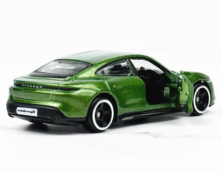 Bburago - 1:64 Porsche Taycan Turbo S Diecast Metal Model Car - MODEL CARS UKMODEL CAR#INNO64##TARMAC##diecast_model#