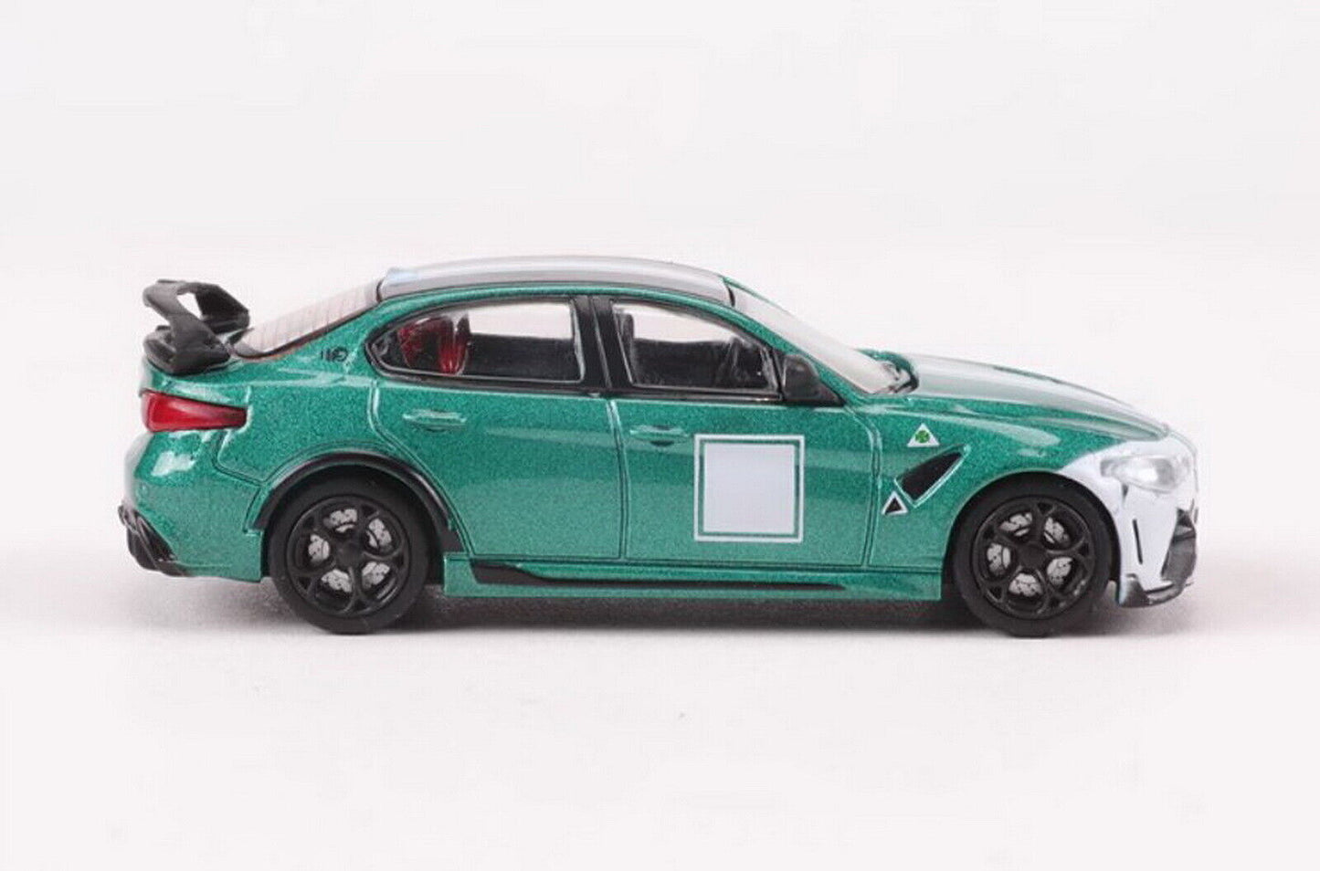 DCT - 1/64 Alfa Romeo Juliet GTAm diecast model - Green Latte Art - MODEL CARS UKMODEL CAR#INNO64##TARMAC##diecast_model#