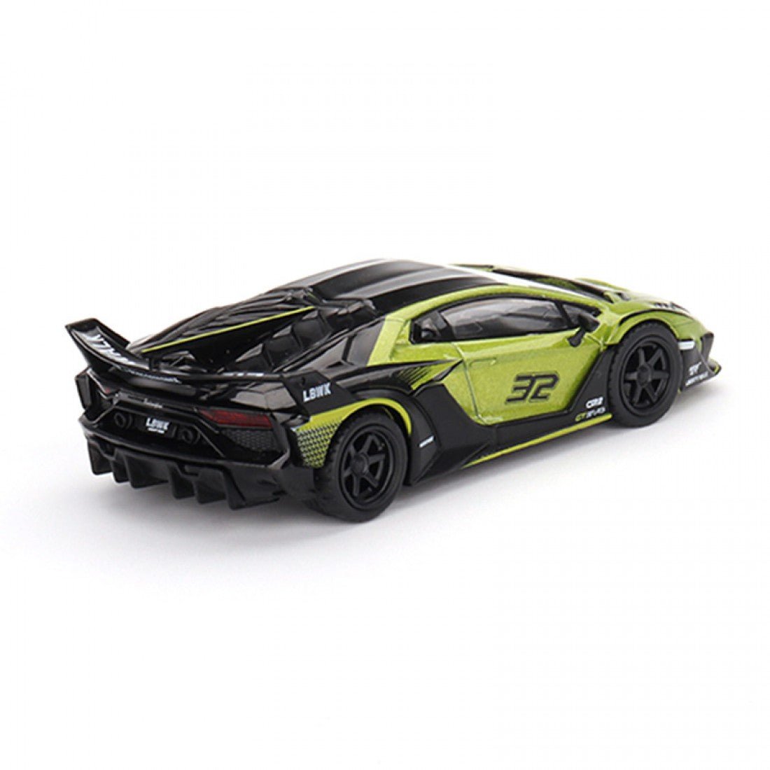 Mini GT - 1/64 Lamborghini LB-Silhouette WORKS Aventador GT EVO Lime RHD Diecast Scale Model Car - MGT00605-R - MODEL CARS UKMODEL CAR#INNO64##TARMAC##diecast_model#