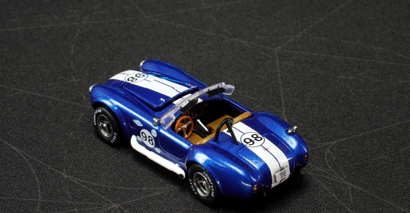 [PREORDER] Fine Works - 1:64 Shelby COBRA 427S/C with opened engine Diecast model car - #98 blue Champion - MODEL CARS UKMODEL CAR#INNO64##TARMAC##diecast_model#