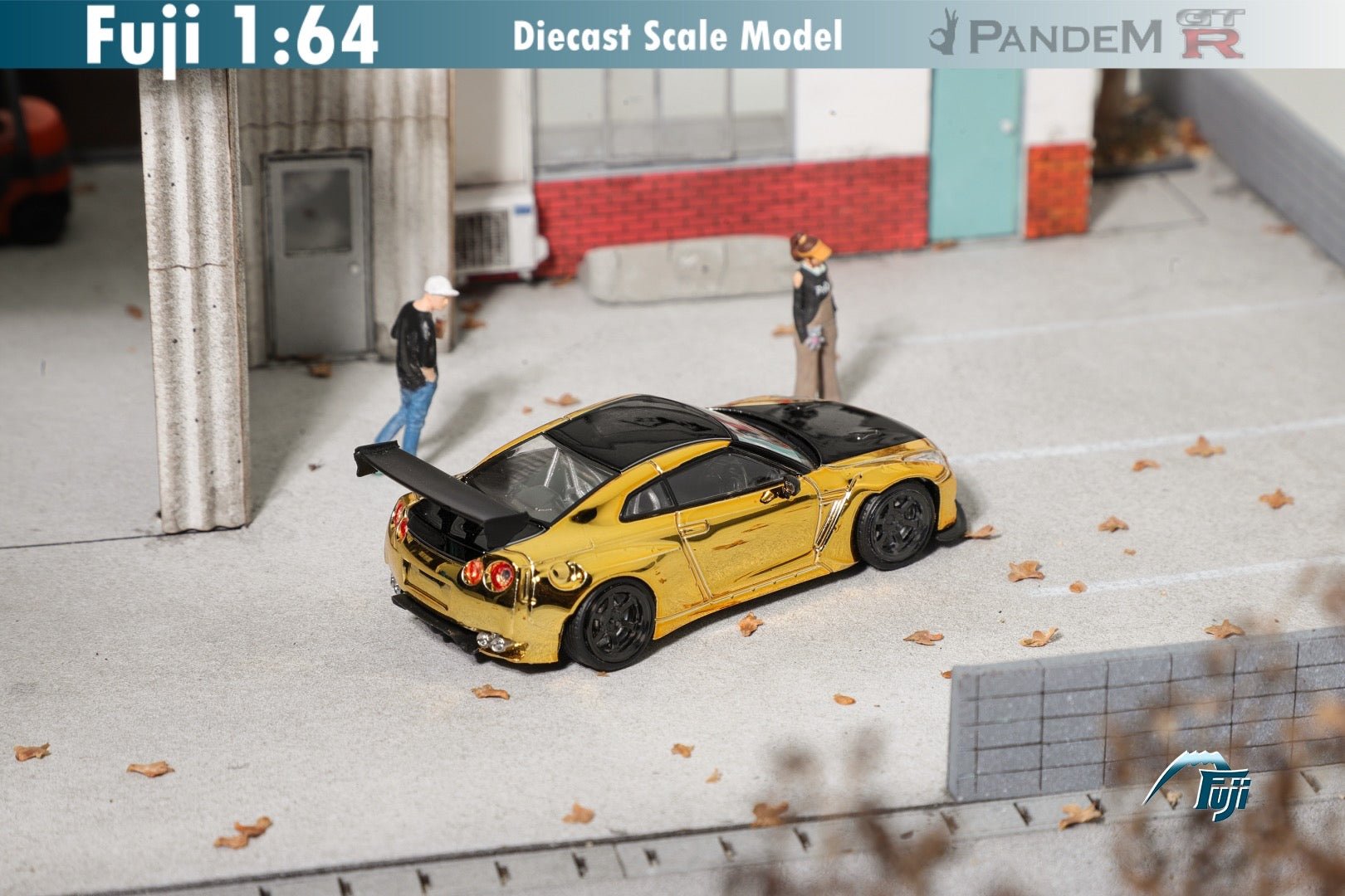 [ PREORDER ] Fuji - 1:64 Pandem GT-R R35，Rocket Bunny diecast model - Chrome Gold-Black - MODEL CAR UKMODEL CAR#INNO64##TARMAC##diecast_model#