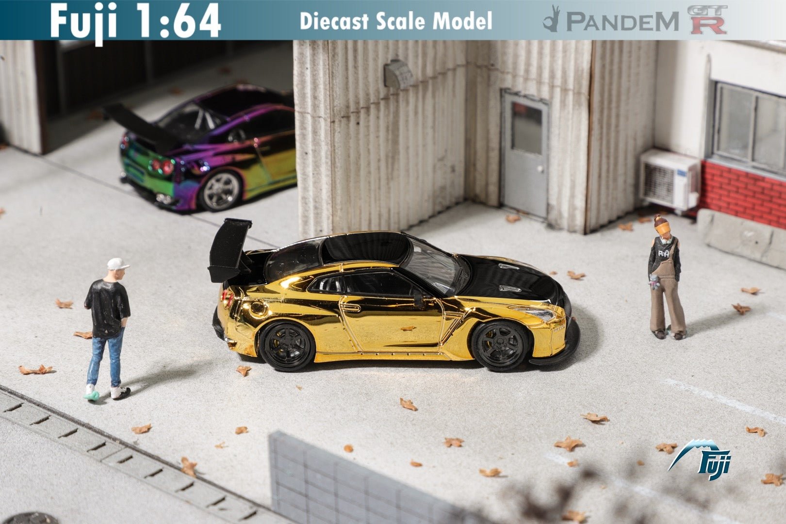 [ PREORDER ] Fuji - 1:64 Pandem GT-R R35，Rocket Bunny diecast model - Chrome Gold-Black - MODEL CAR UKMODEL CAR#INNO64##TARMAC##diecast_model#