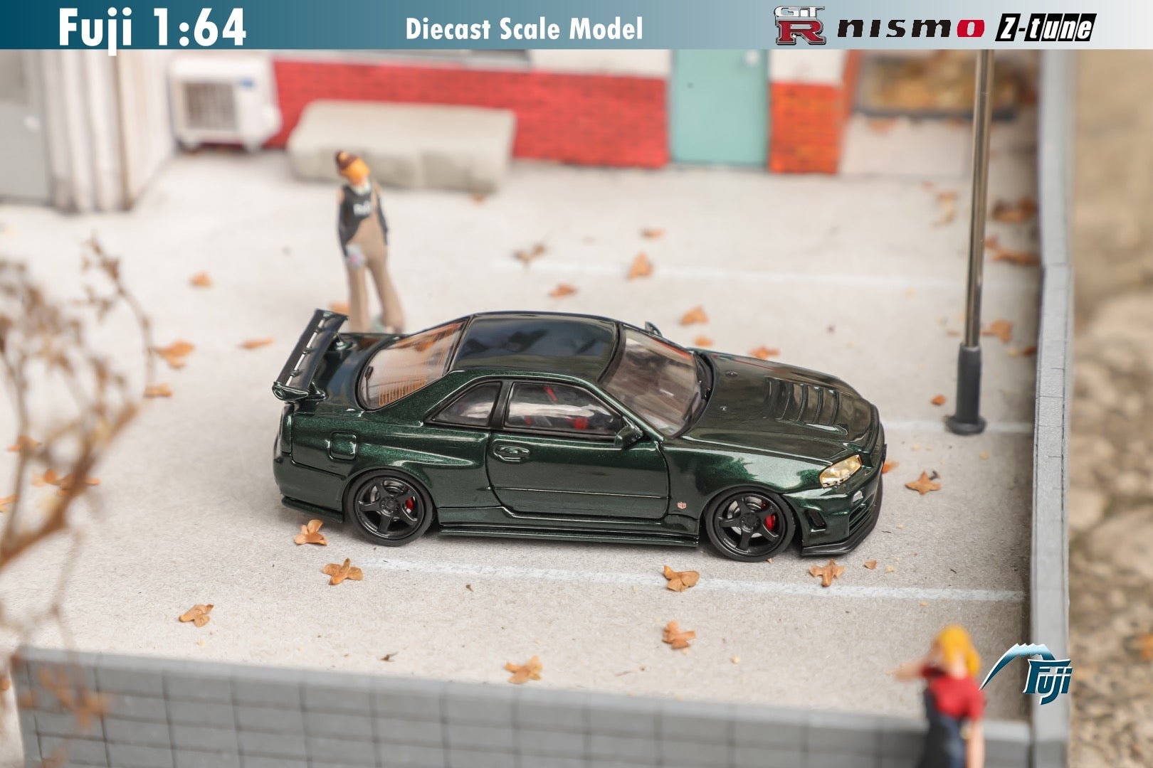 [ PREORDER ] Fuji - 1:64 Skyline GT-R R34，Nismo Z-Tune diecast model - CRS Dark Green(yellow light original wing) - MODEL CAR UKMODEL CAR#INNO64##TARMAC##diecast_model#