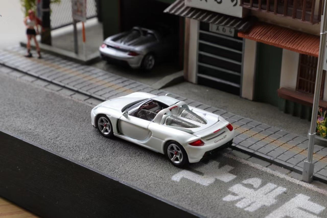 [ PREORDER ] Funny Model - 1/64 Porsche Cerrera GT diecast model car - Pearl White - MODEL CARS UKMODEL CAR#INNO64##TARMAC##diecast_model#