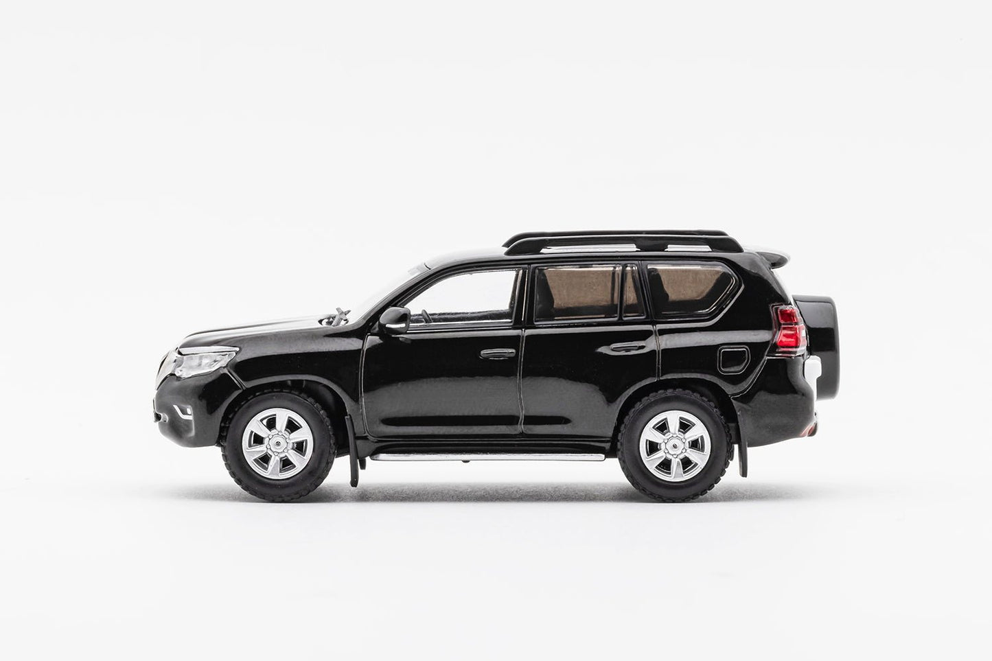 [ PREORDER ] GCD - 1/64 Toyota Prado 150 diecast model - Black (LHD) - MODEL CARS UKMODEL CAR#INNO64##TARMAC##diecast_model#