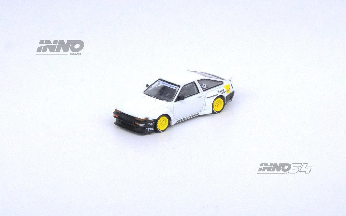 [PREORDER] INNO 64 - Toyota Corolla Sprinter Trueno AE86 "PANDEM / ROCKET BUNNY" in White - MODEL CAR UKMODEL CAR#INNO64##TARMAC##diecast_model#