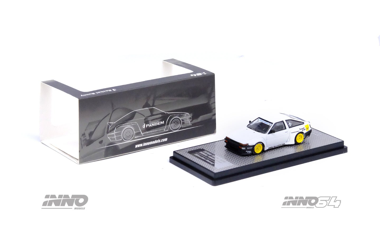 [PREORDER] INNO 64 - Toyota Corolla Sprinter Trueno AE86 "PANDEM / ROCKET BUNNY" in White - MODEL CAR UKMODEL CAR#INNO64##TARMAC##diecast_model#