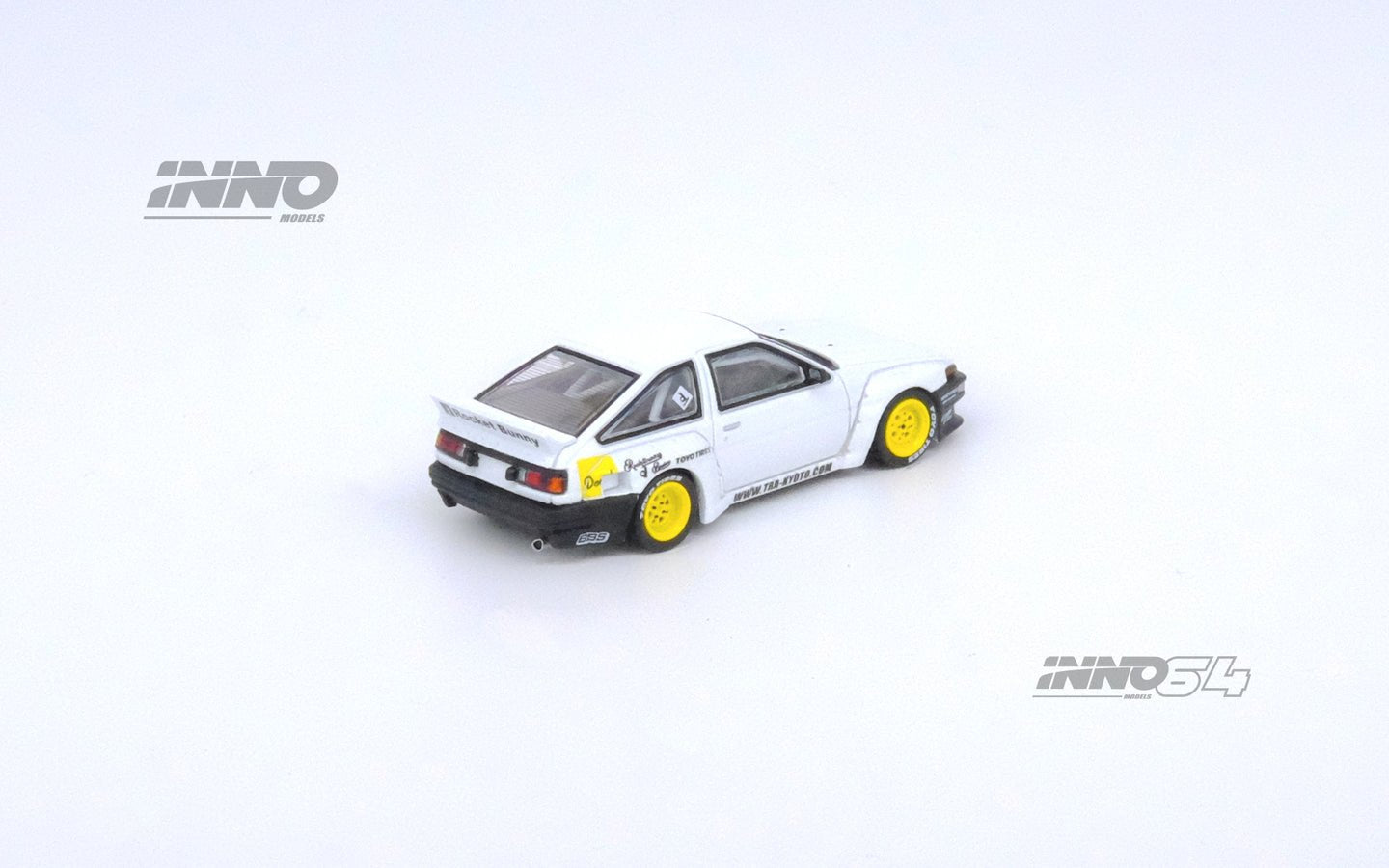 [PREORDER] INNO 64 - Toyota Corolla Sprinter Trueno AE86 "PANDEM / ROCKET BUNNY" in White - MODEL CAR UKMODEL CAR#INNO64##TARMAC##diecast_model#