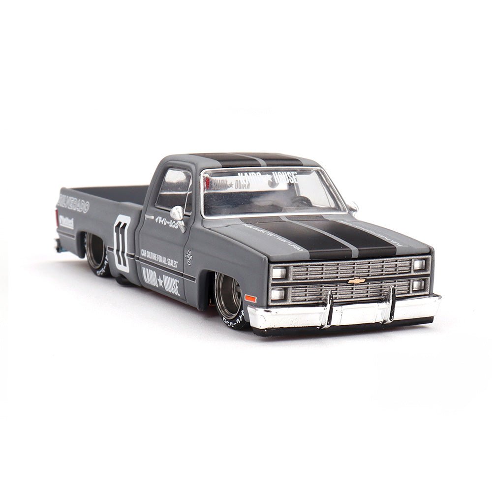 [PREORDER] Kaido House X MINI GT - Chevrolet Silverado KAIDO V2 DIECAST SCALE MODEL CAR - KHMG160 - MODEL CARS UKMODEL CAR#INNO64##TARMAC##diecast_model#