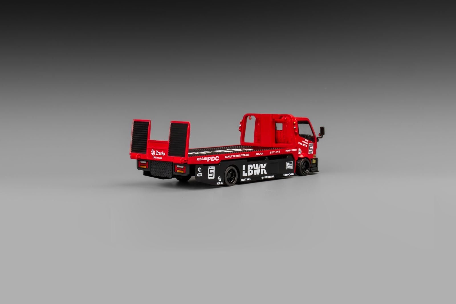 [PREORDER] Micro Turbo - 1/64 Fully floor - standing flatbed trailer Super Silhouette Metallic Red diecast model car - MODEL CARS UKMODEL CAR#INNO64##TARMAC##diecast_model#