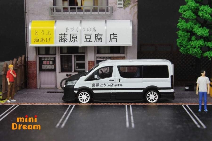 [PREORDER] Mini Dream - 1/64 Hiace H300 modified Fujiwara initial D diecast model car - B - Black hood white wheel. - MODEL CARS UKMODEL CAR#INNO64##TARMAC##diecast_model#