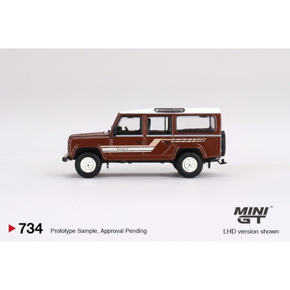 [PREORDER] Mini GT 1/64 Land Rover Defender 110 1985 County Station Wagon Russet Brown LHD - MODEL CAR UKMODEL CAR#INNO64##TARMAC##diecast_model#