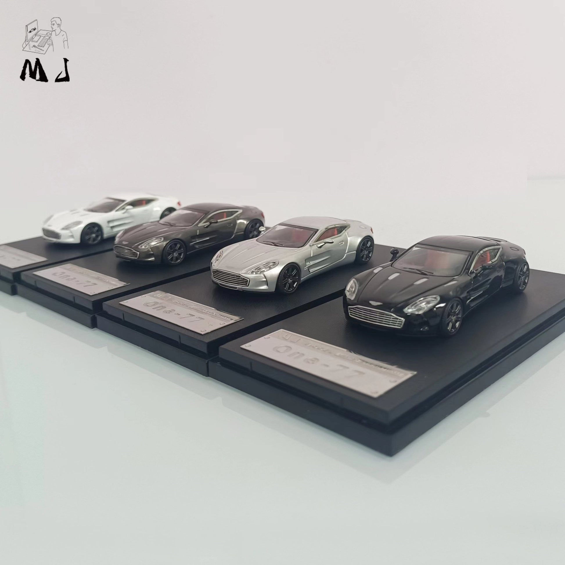 [ PREORDER ] MJ - 1/64 Aston Martin ONE77 diecast model car - Black - MODEL CARS UKMODEL CAR#INNO64##TARMAC##diecast_model#