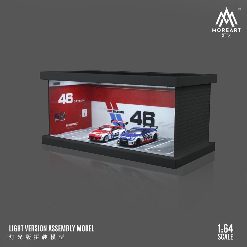 [PREORDER] MoreArt - 1/64 PARKING LOT LIGHTING DIORAMA - 46# Datsun Theme - MO960109A - MODEL CARS UKFIGURE#INNO64##TARMAC##diecast_model#