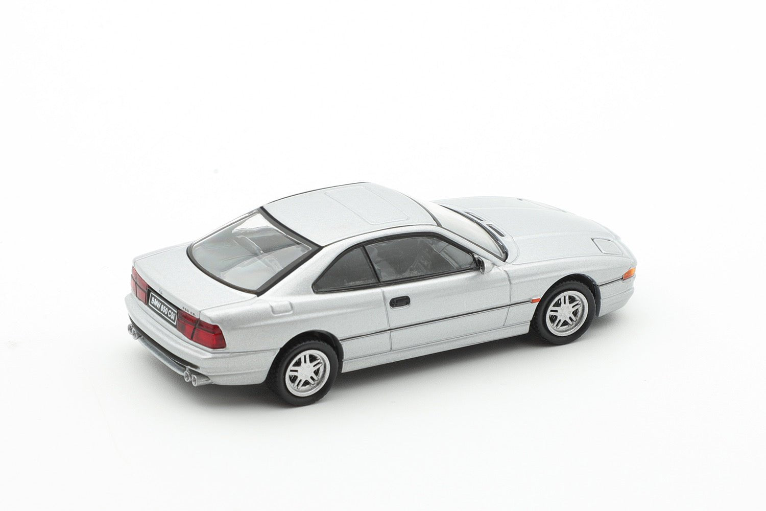 [ PREORDER ] Shadow - 1/64 BMW 850 CSi diecast model car - Silver LL - 028 - 139 - MODEL CARS UKMODEL CAR#INNO64##TARMAC##diecast_model#