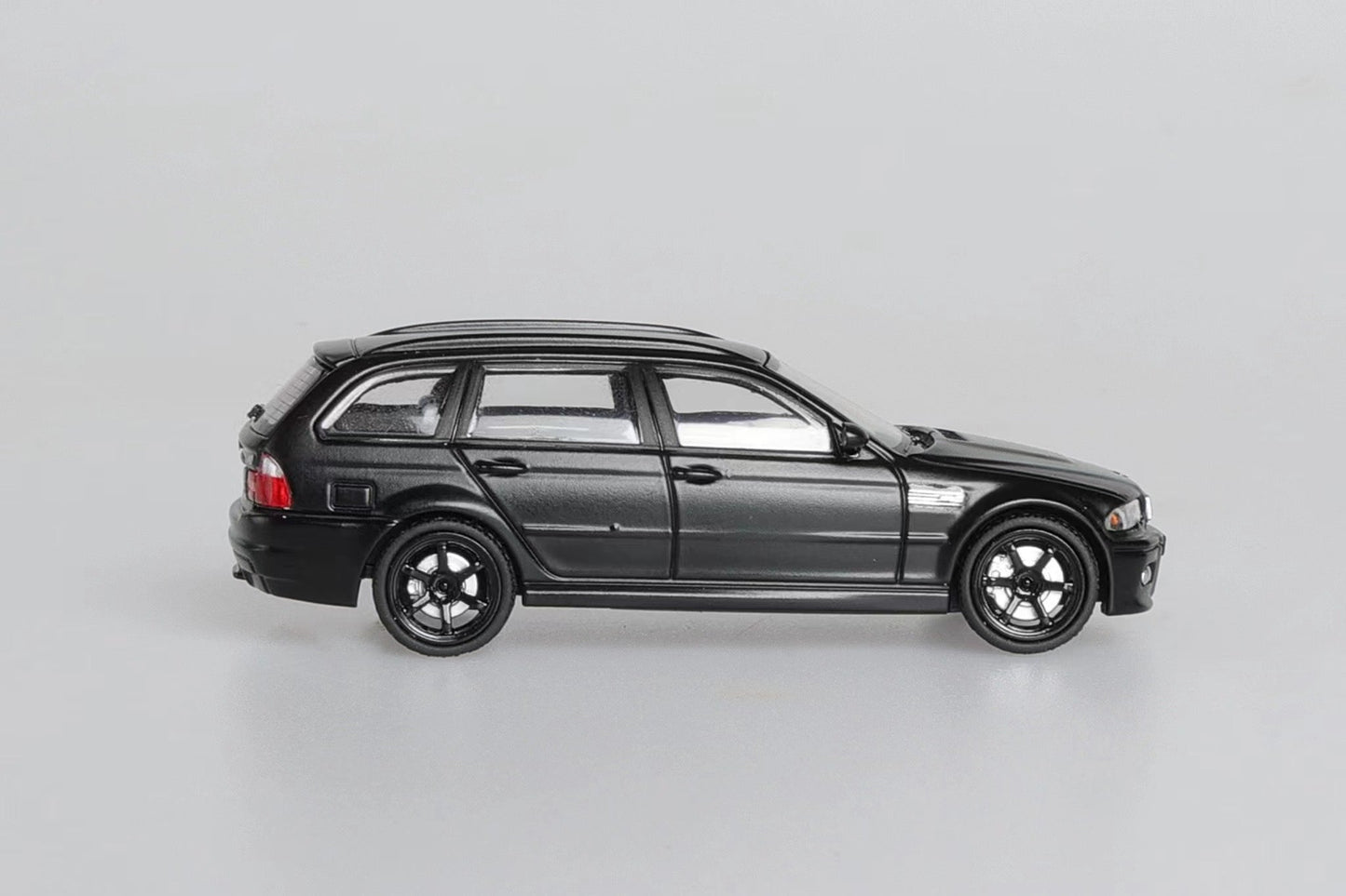 [ PREORDER ] Stance Hunters SH 1/64 - BMW E46 Wagon diecast model - C/matte black+black TE37 - MODEL CARS UKMODEL CAR#INNO64##TARMAC##diecast_model#