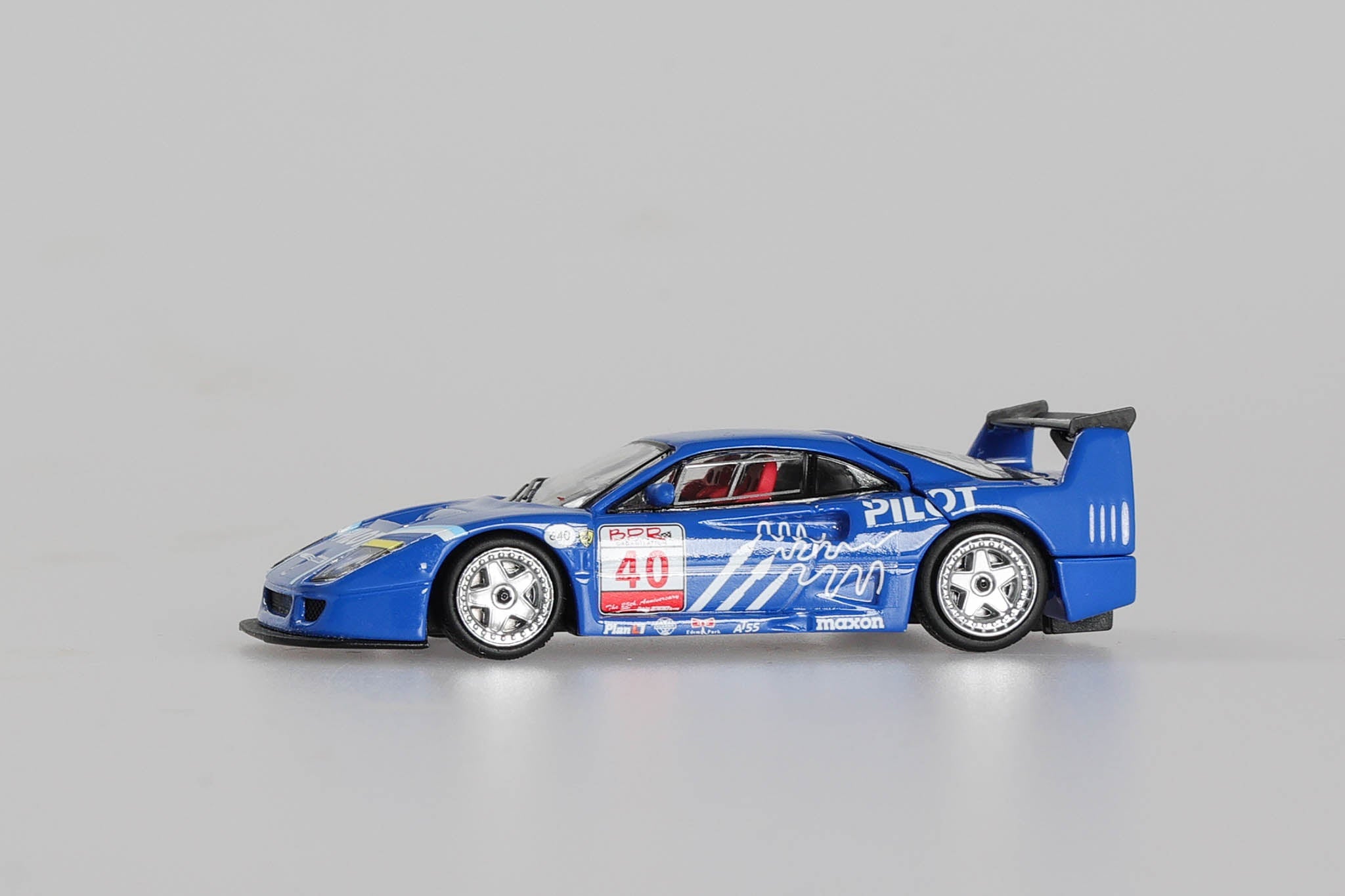 PREORDER Stance Hunters SH 1 64 Ferrari F40 LM diecast model Pilot Blue 40 MODEL CARS UK INNO64 TARMAC diecast model