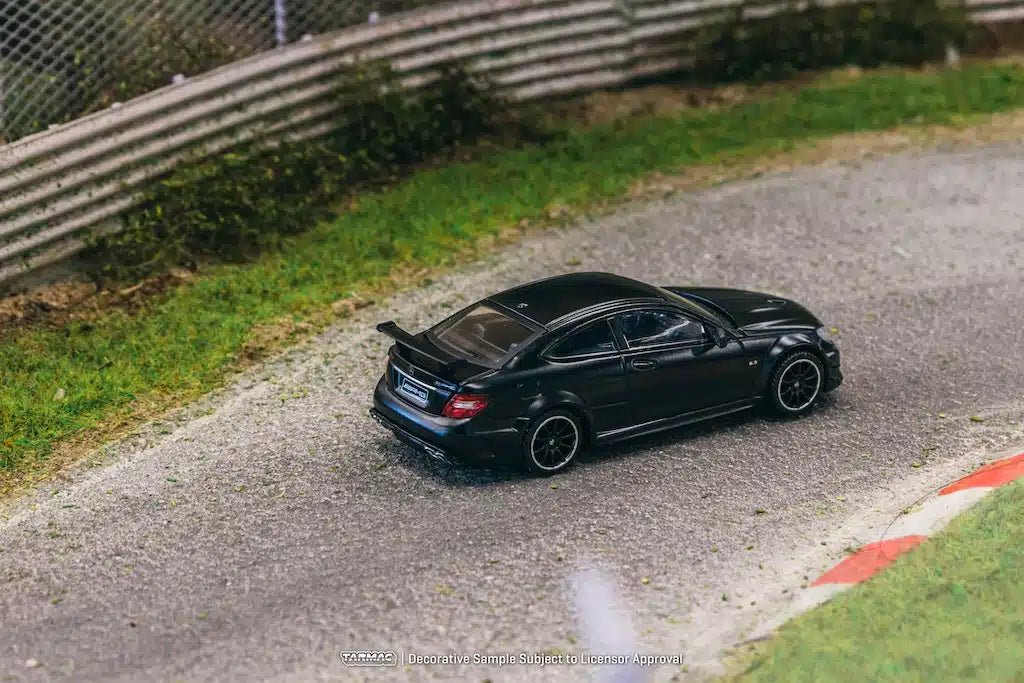 [PREORDER] Tarmac Works - 1/64 Mercedes - Benz C 63 AMG Coupé Black Series Matte Black DIECAST SCALE MODEL CAR - T64G - 009 - MB - MODEL CARS UKMODEL CAR#INNO64##TARMAC##diecast_model#