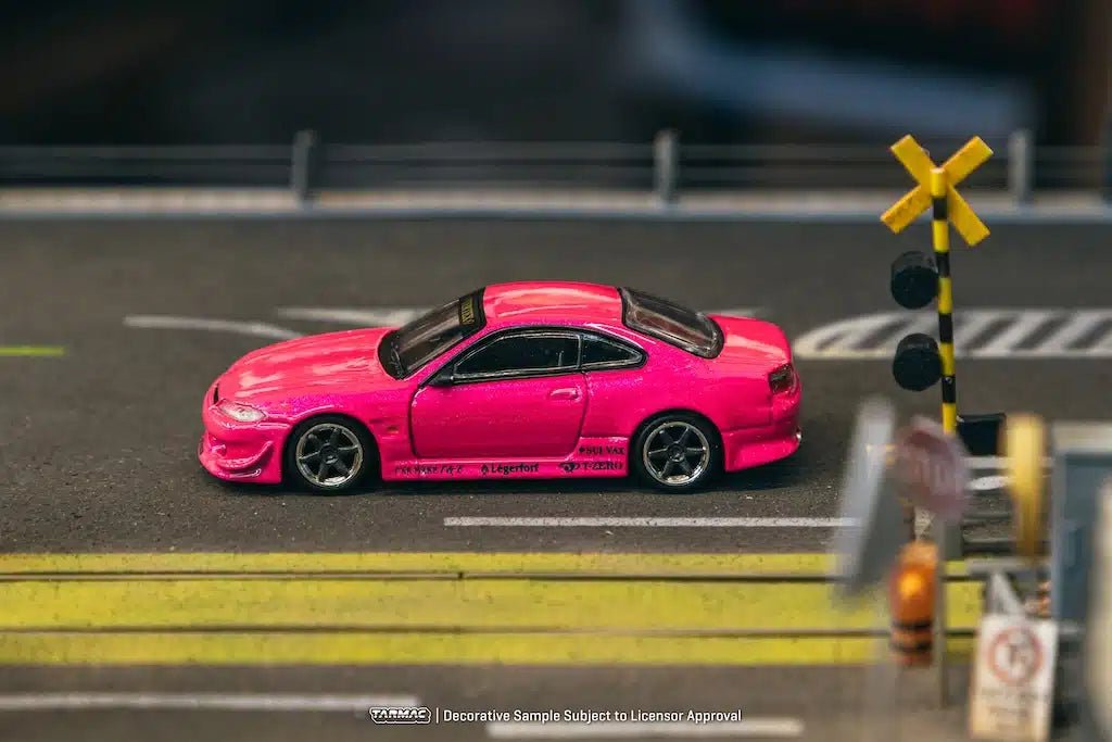 [PREORDER] Tarmac Works - 1/64 VERTEX Nissan Silvia (S15) Pink Metallic DIECAST SCALE MODEL CAR - T64G - 023 - PI - MODEL CARS UKMODEL CAR#INNO64##TARMAC##diecast_model#